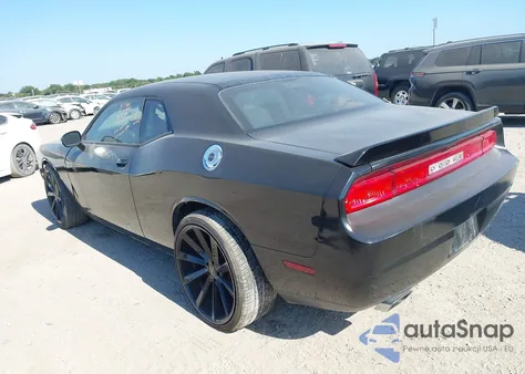 2014 Dodge Challenger Sxt z USA, uszkodzony, nr VIN 2C3CDYAG6EH302394
